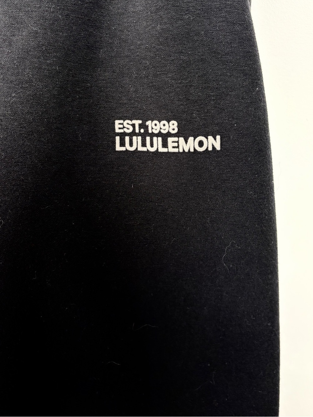 Lululemon Heavyweight Fleece Sweatpants
Black Barrel Pant Size XL Loungewear Gym - Picture 6 of 8